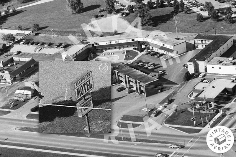 Big Rapids Motel - 1987 Birds Eye With Sign Enlarged